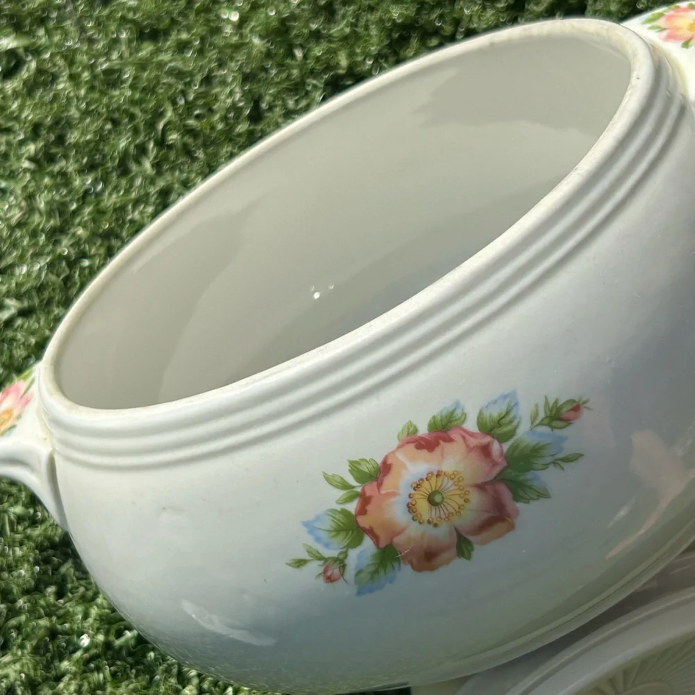 Vintage 1950s Halls Rose White 658 Stoneware Casserole Dish & Lid MCM Made USA